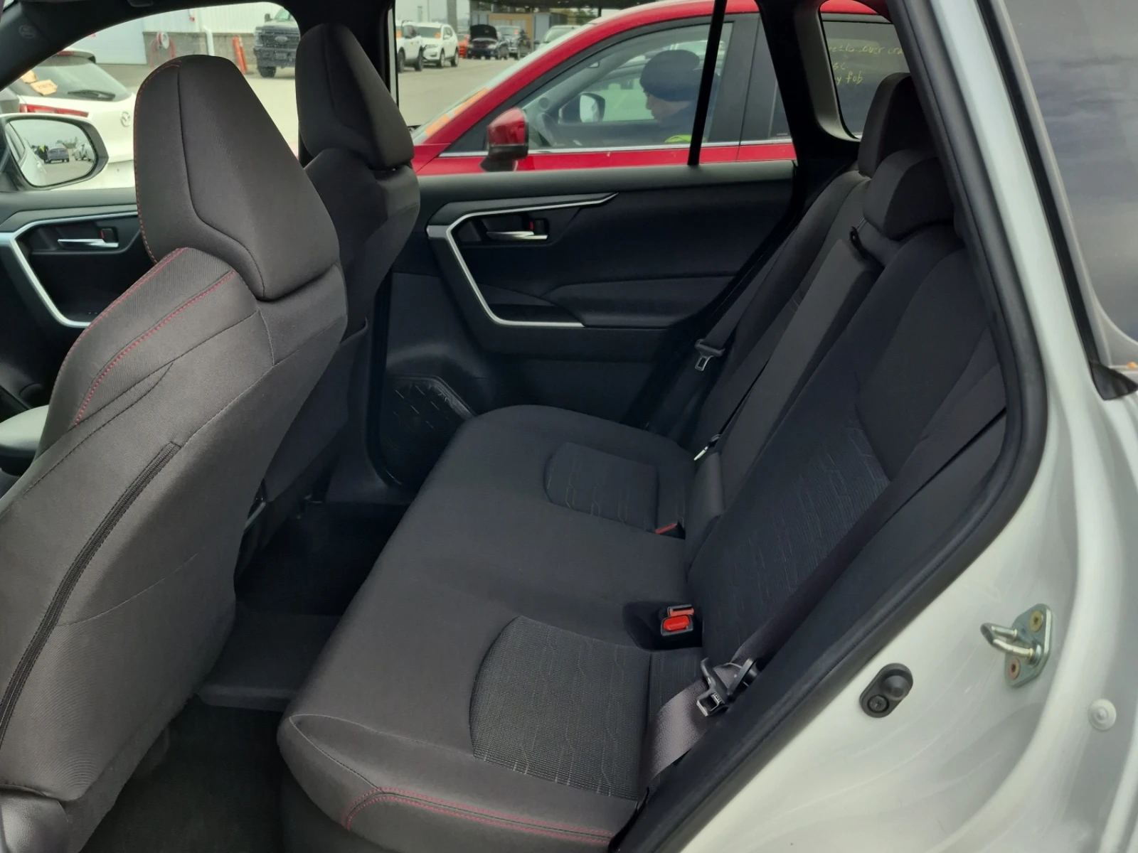 Toyota Rav4, снимка 3 - Автомобили и джипове - 54205214