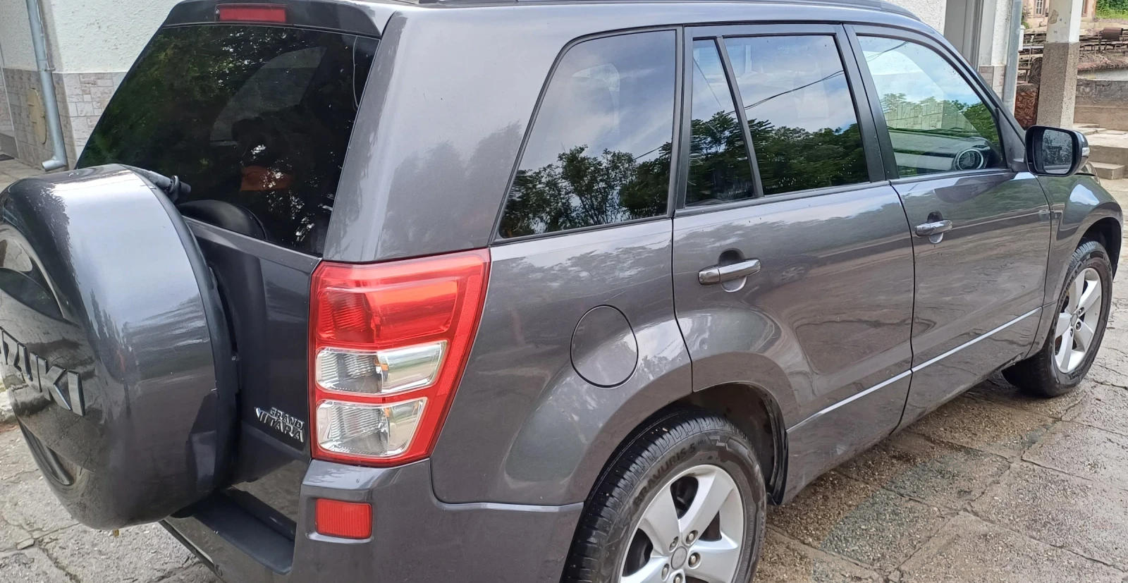 Suzuki Grand vitara, снимка 5 - Автомобили и джипове - 54385382