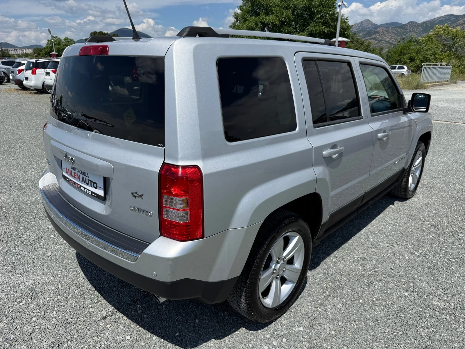 Jeep Patriot (KATO НОВА)^(4x4), снимка 6 - Автомобили и джипове - 54956150