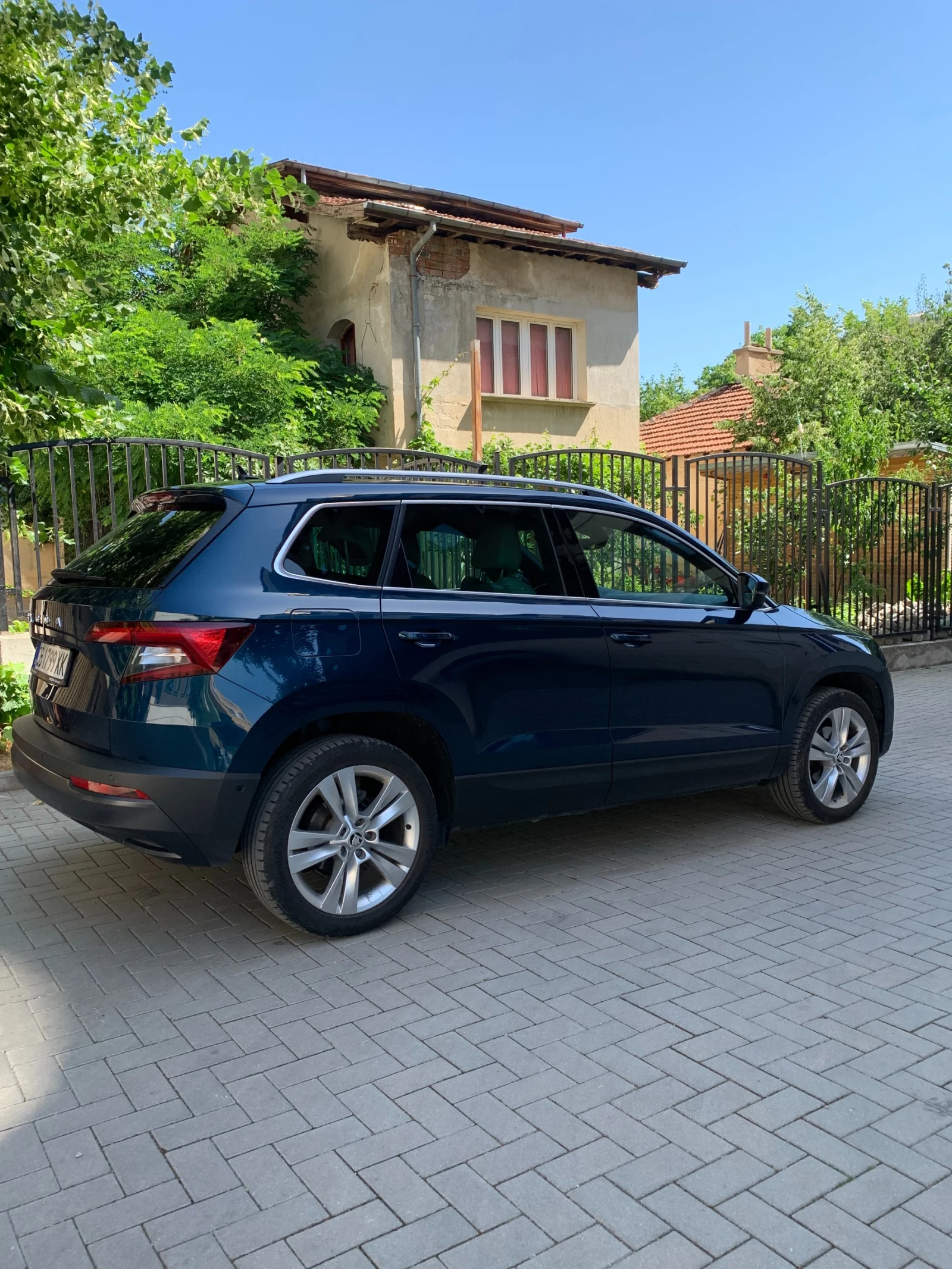 Skoda Karoq, снимка 4 - Автомобили и джипове - 55087646