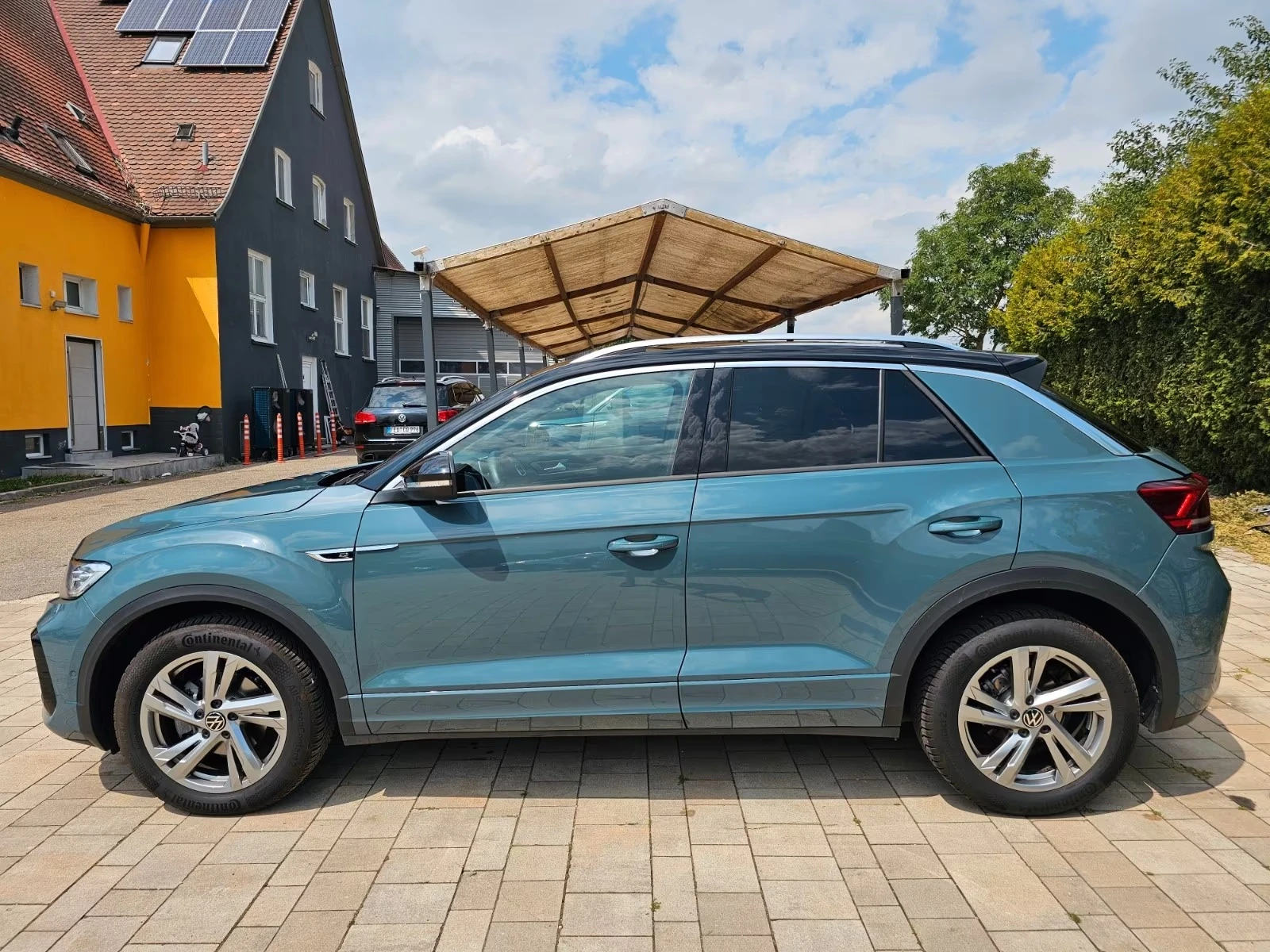VW T-Roc R-Line, снимка 3 - Автомобили и джипове - 55776801