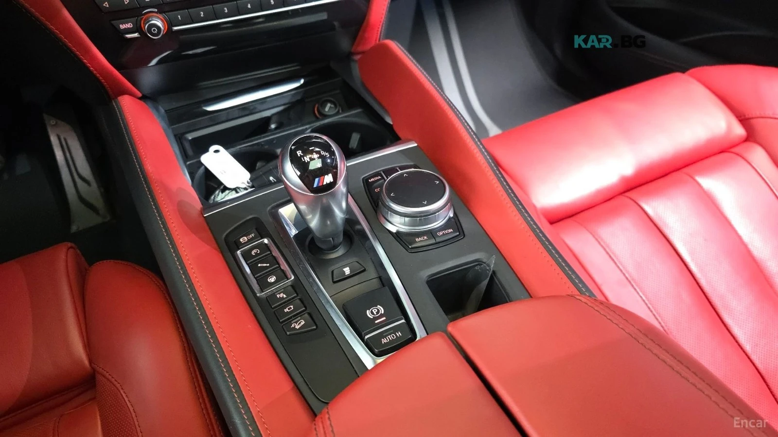 BMW X6 X6M 4.4* HUD* 360* КОЖА* ОБДУХ* НАВИ* ПАНО, снимка 7 - Автомобили и джипове - 55932263