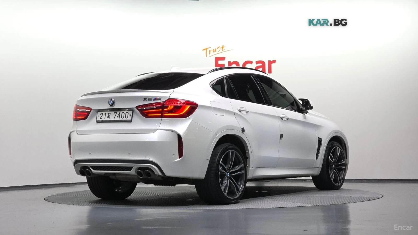 BMW X6 X6M 4.4* HUD* 360* КОЖА* ОБДУХ* НАВИ* ПАНО, снимка 2 - Автомобили и джипове - 55932263