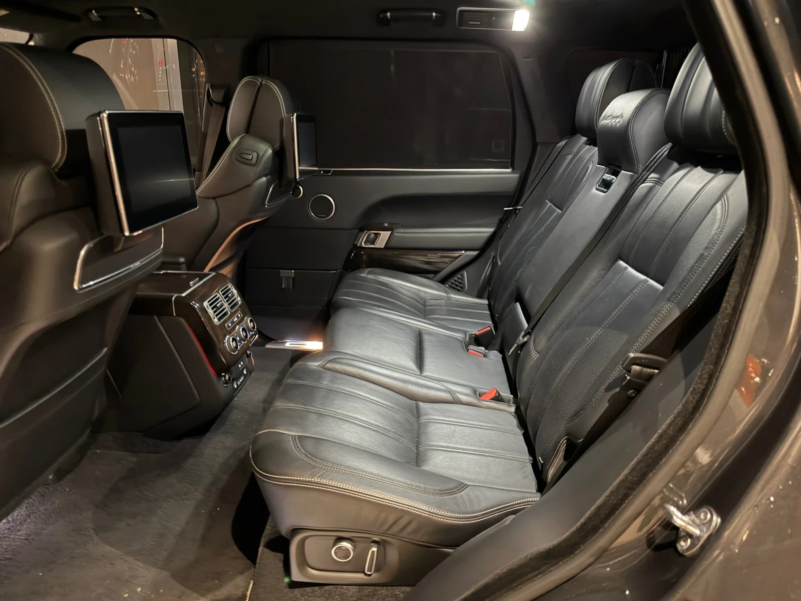 Land Rover Range rover L Autobiography , снимка 8 - Автомобили и джипове - 55952411