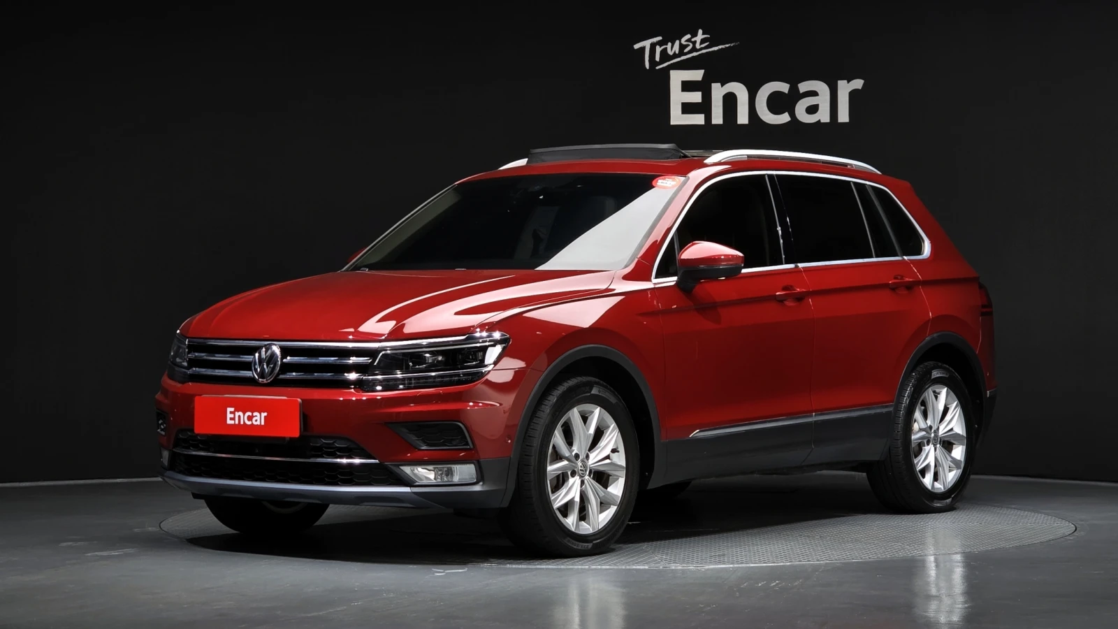 VW Tiguan 2.0 TSI* HUD* 360* ЕЛ. БАГАЖНИК* ЛЮК* КРАЙНА ЦЕНА