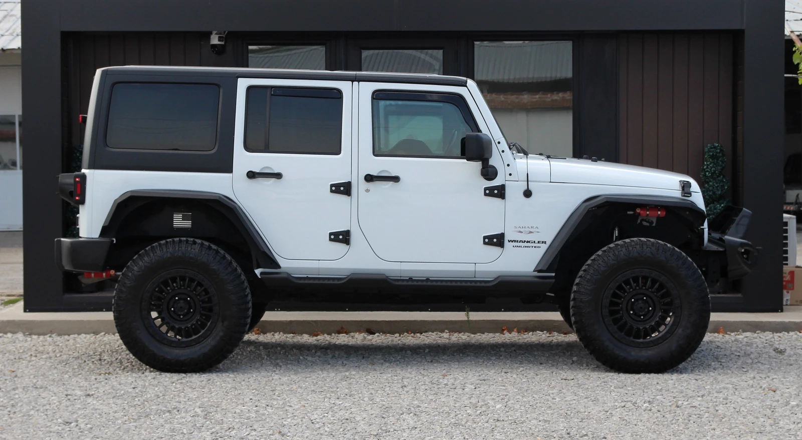 Jeep Wrangler 4х4* SAHARA* LIFT, снимка 8 - Автомобили и джипове - 56139404