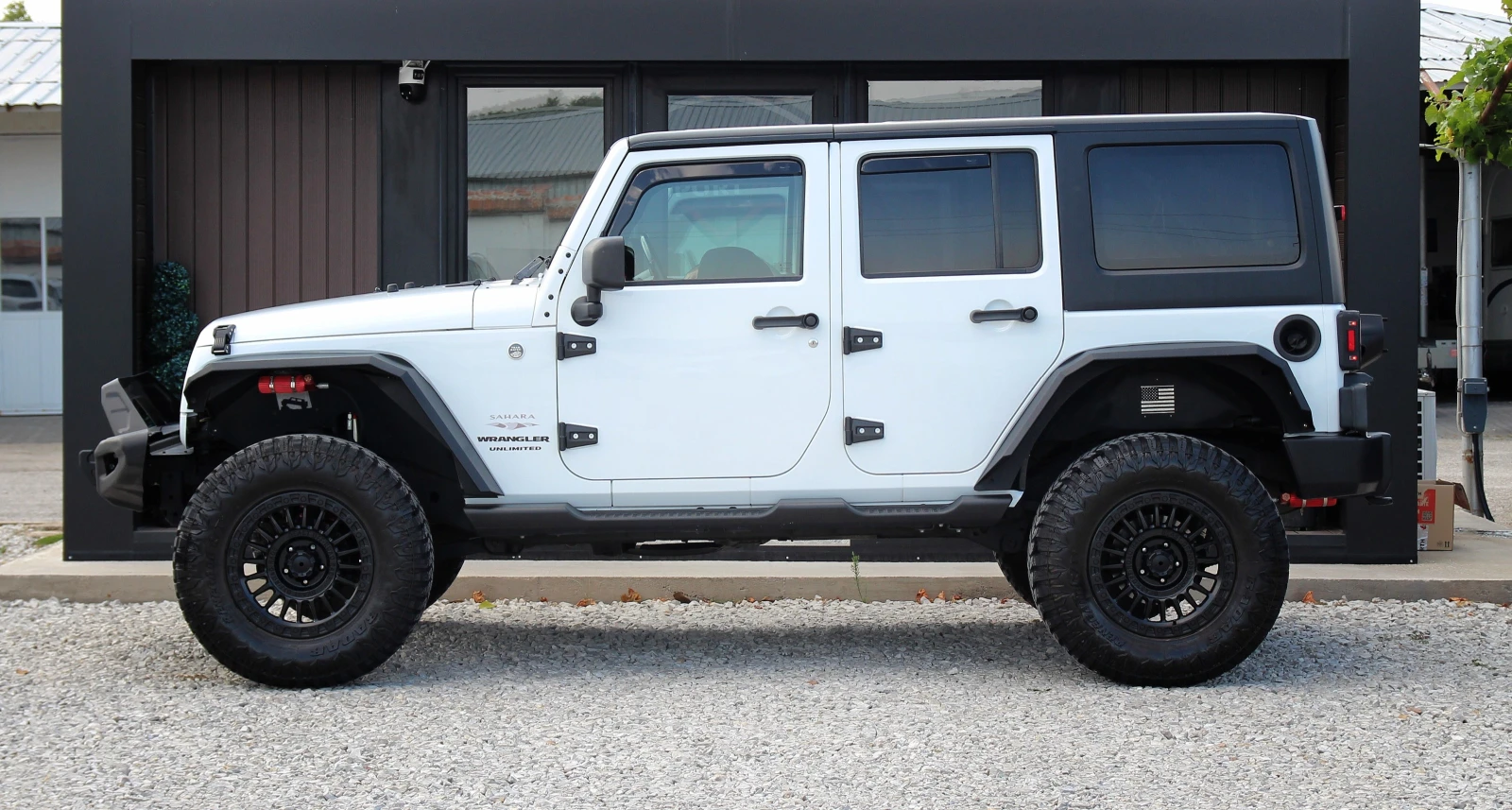 Jeep Wrangler 4х4* SAHARA* LIFT, снимка 7 - Автомобили и джипове - 56139404