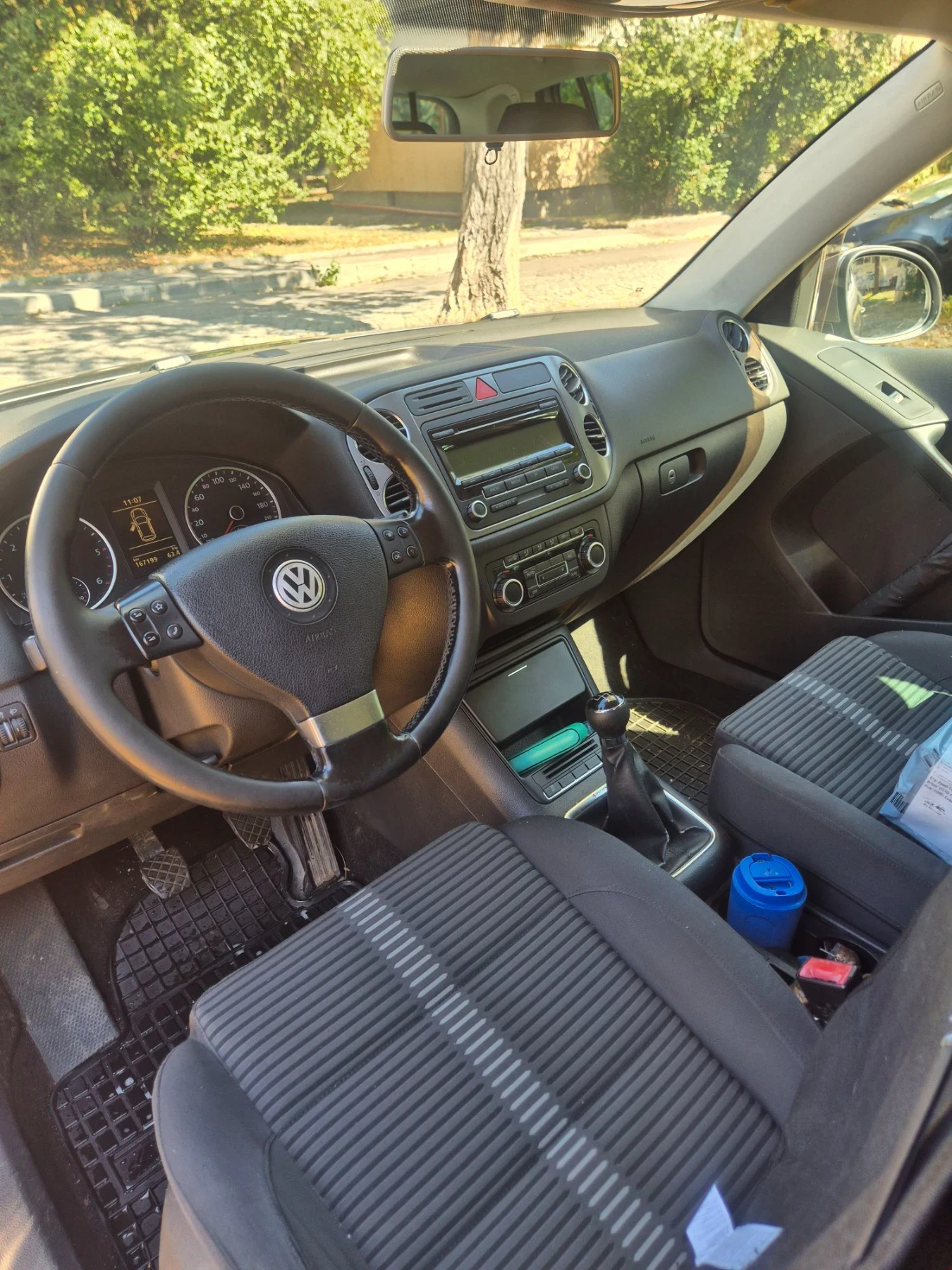 VW Tiguan 2.0TDI  4 MOTION 4Х4, снимка 11 - Автомобили и джипове - 56144632