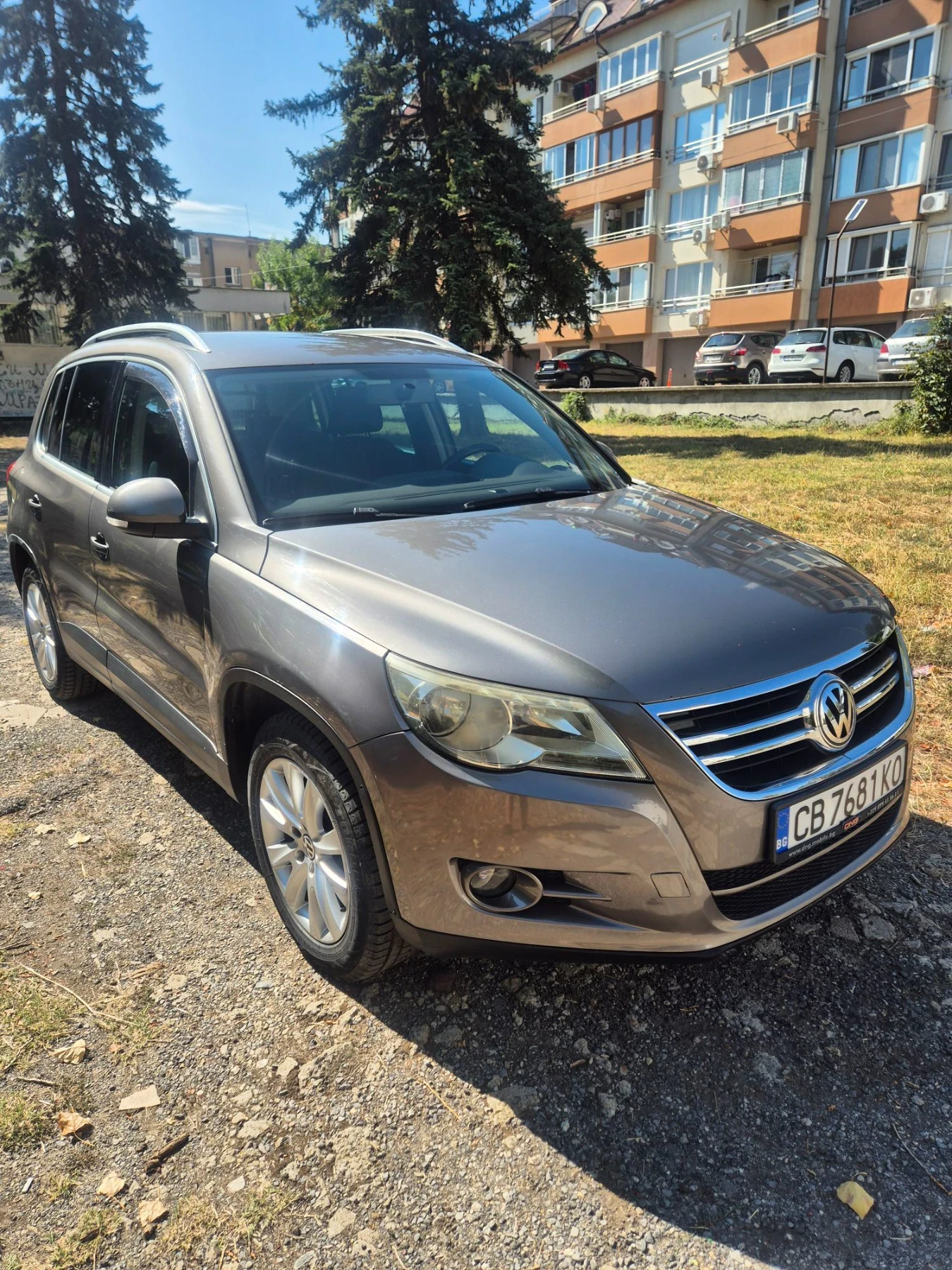 VW Tiguan 2.0TDI  4 MOTION 4Х4, снимка 5 - Автомобили и джипове - 56144632