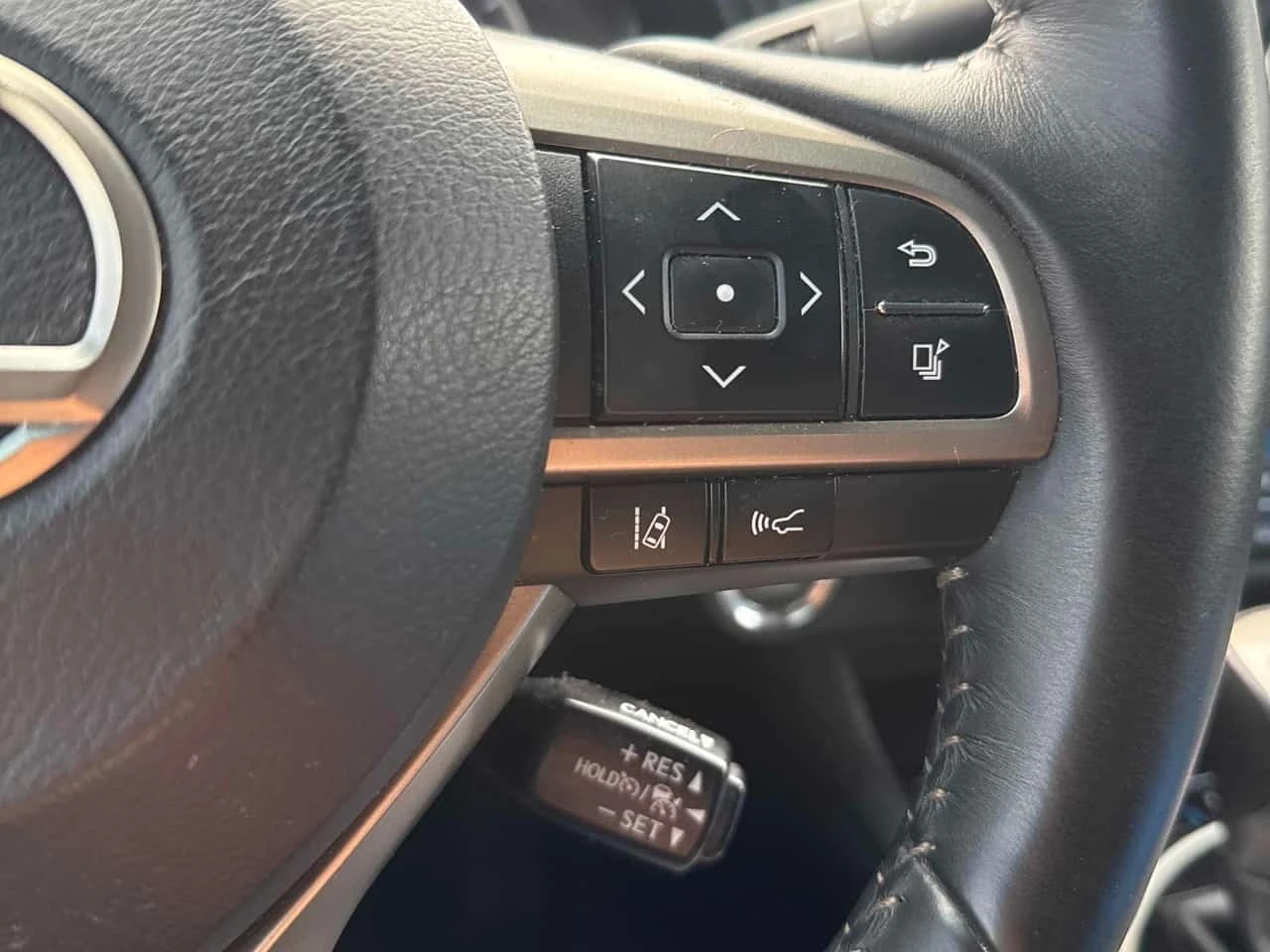 Lexus RX 350 * AWD * CARFAX * ОПЦИЯ ЗА ФИНАНСИРАНЕ * , снимка 16 - Автомобили и джипове - 56309686