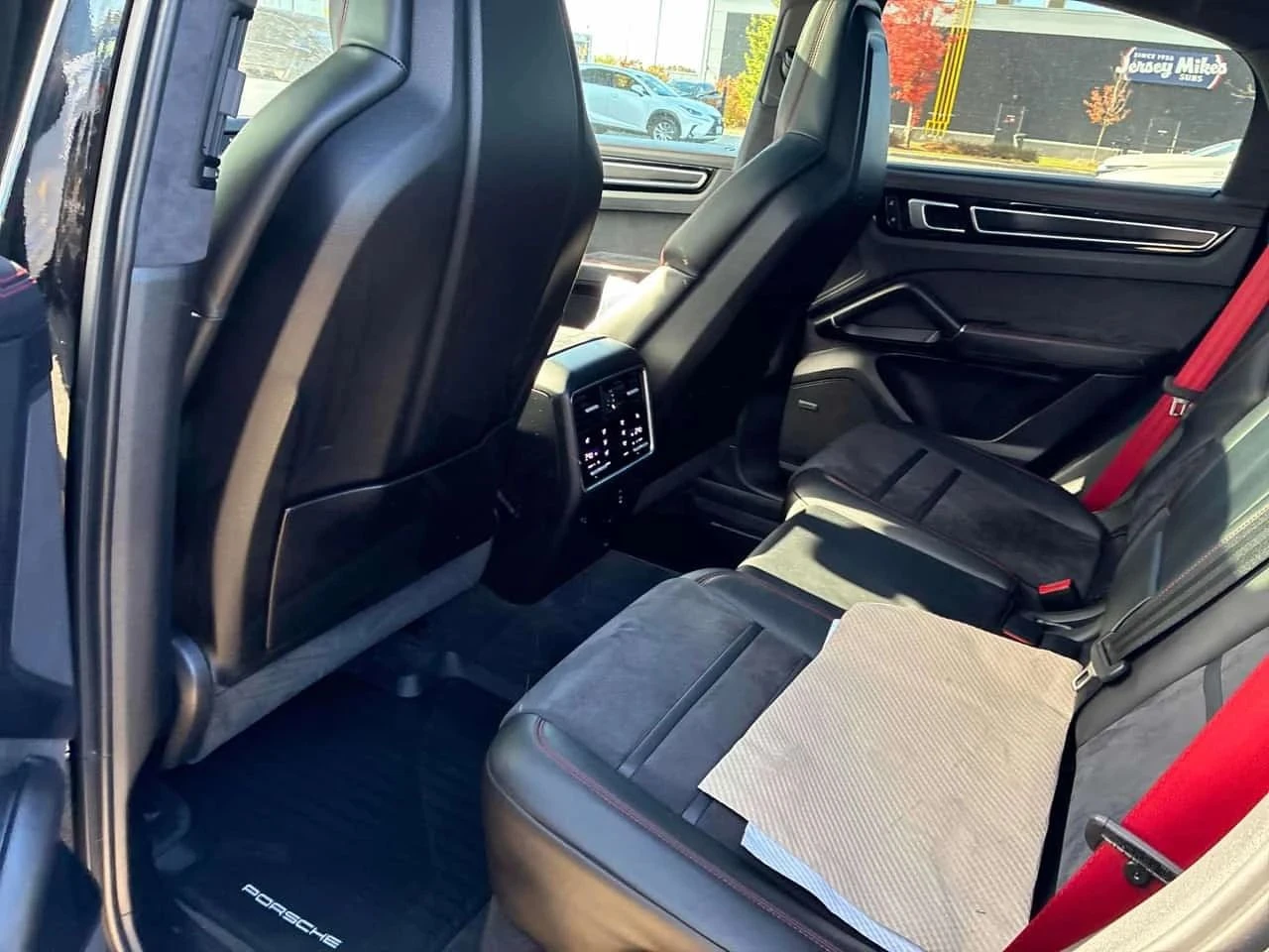 Porsche Cayenne, снимка 14 - Автомобили и джипове - 56706279