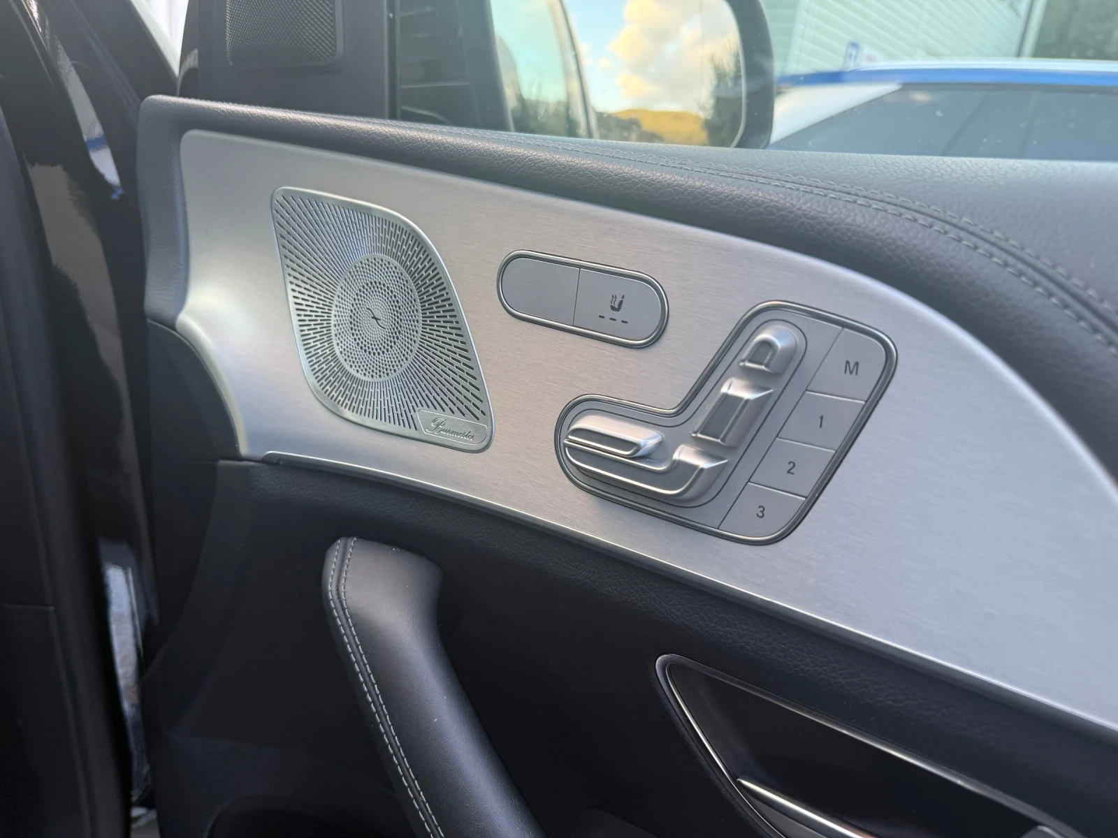 Mercedes-Benz GLE 580 Собствен лизинг! , снимка 9 - Автомобили и джипове - 56729915