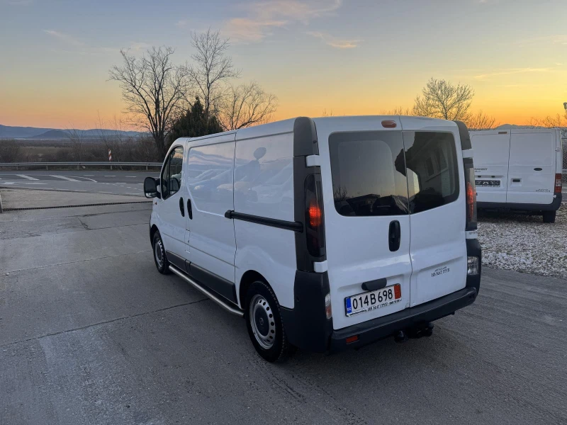 Renault Trafic 1.9DCI KLIMA, 2бр.странични врати., снимка 7 - Бусове и автобуси - 53112584