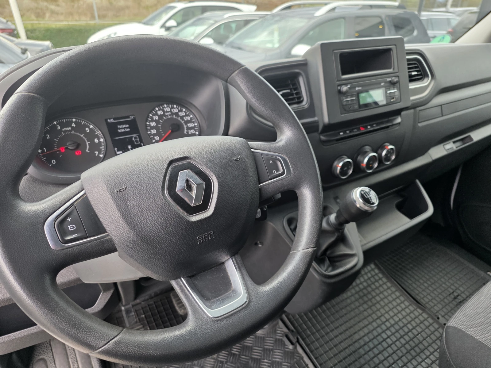 Renault Master 2.3dCi/150к.с. L2H2 - изображение 9