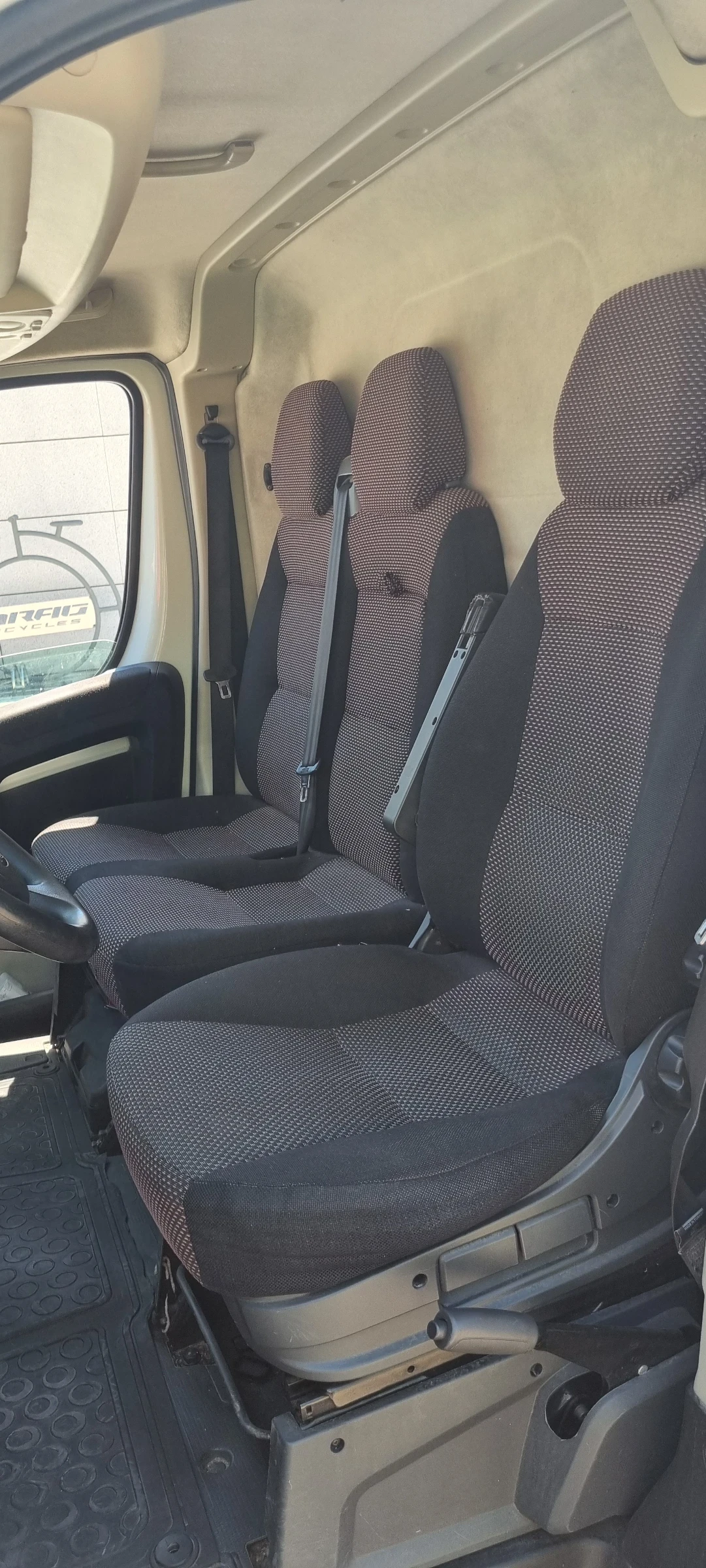 Peugeot Boxer 2.2 HDI, снимка 8 - Бусове и автобуси - 55056301