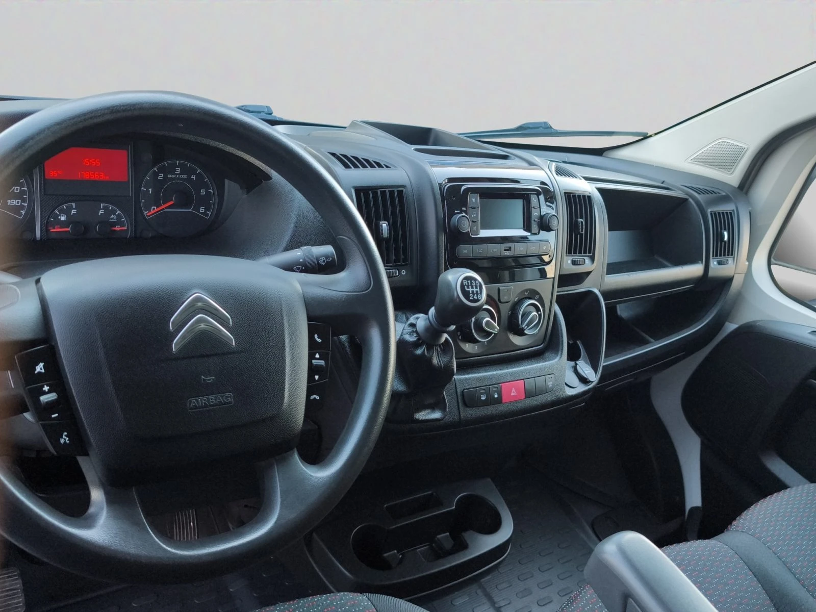 Citroen Jumper FT 35 L3H2 2.2 BlueHDI 140 S&S//2305075 | Mobile.bg � ����������� 9