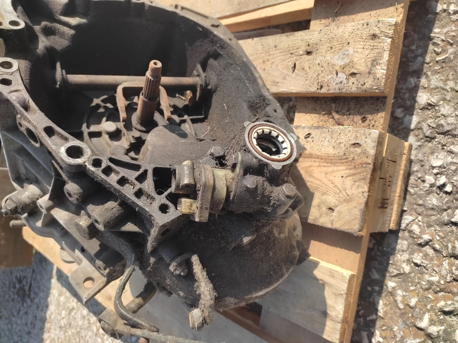     306  90.. | Mobile.bg   6