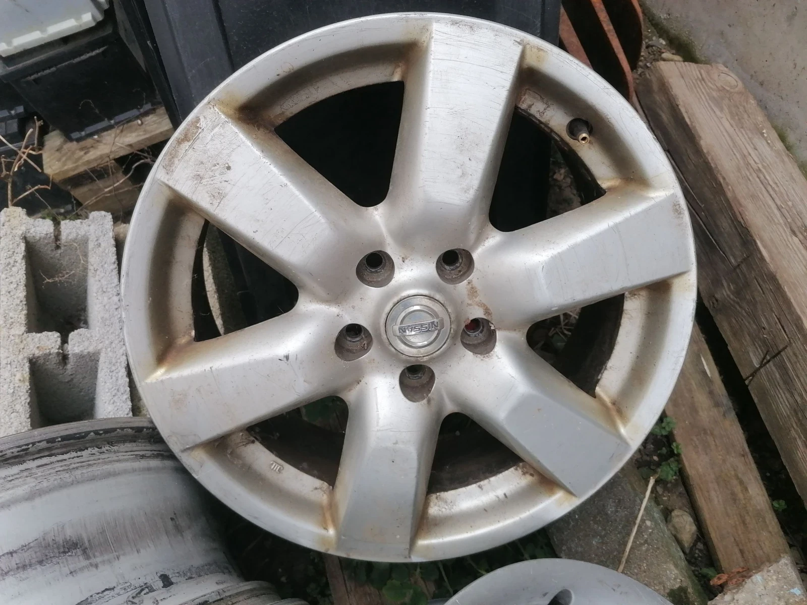 Джанти, снимка 3 - Гуми и джанти - 53956494