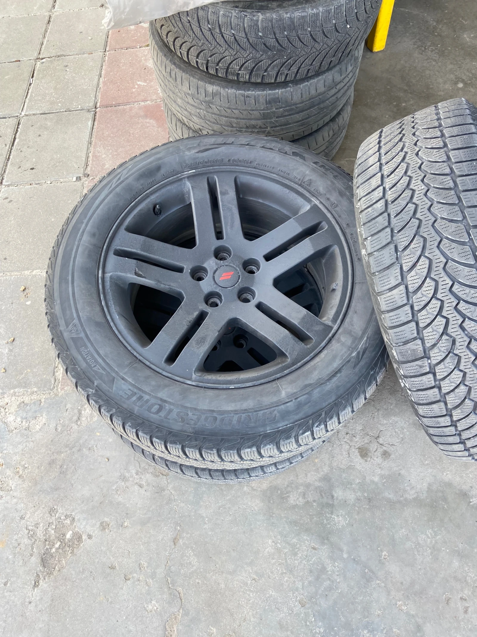 Гуми с джанти Bridgestone 225/60R18