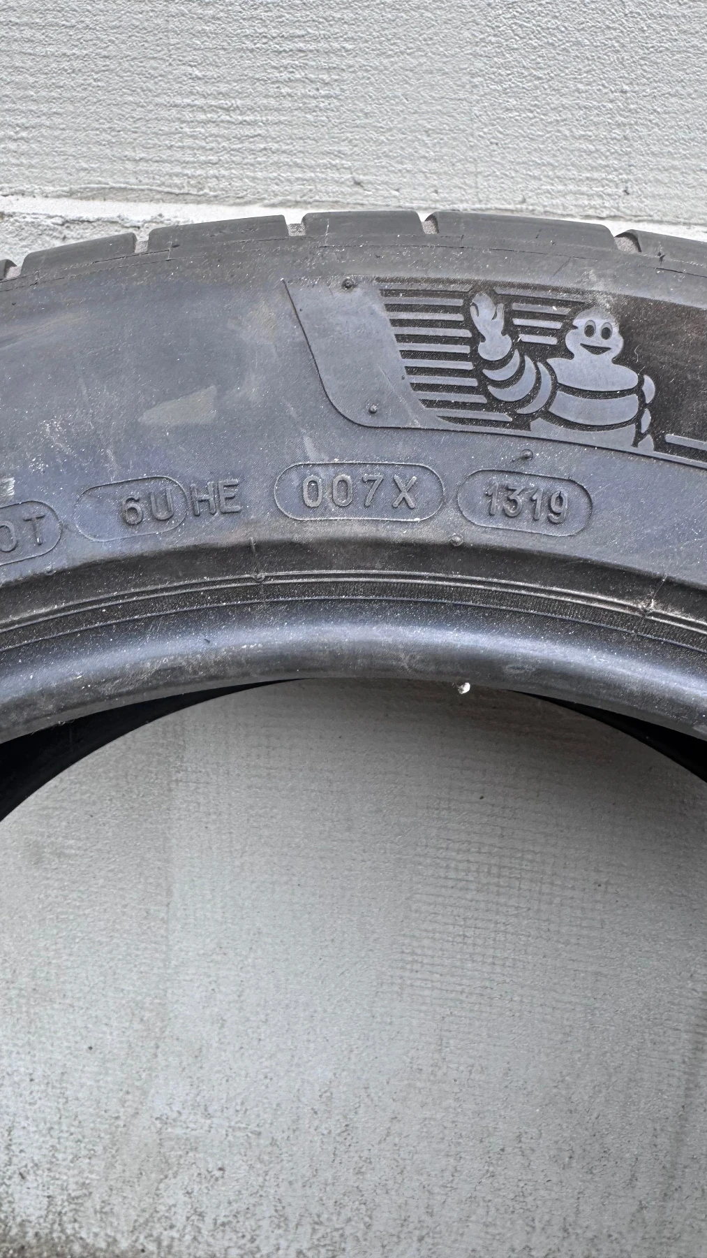 Гуми Летни 265/45R19, снимка 3 - Гуми и джанти - 54882799