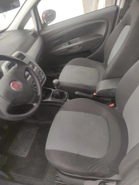 Fiat Punto 1.4 газ бензин , снимка 13