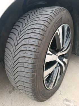 Peugeot 3008 2.0HDi, Hibrid, 4x4, ПЕРФЕКТНО, ЛИЗИНГ , снимка 16