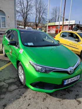 Toyota Auris 1.8 Hybrid Facelift | Mobile.bg    2