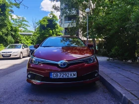 Toyota Auris, снимка 2