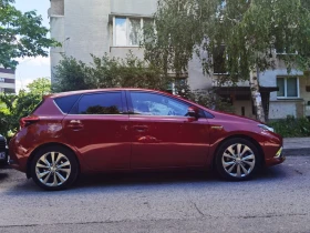 Toyota Auris, снимка 1