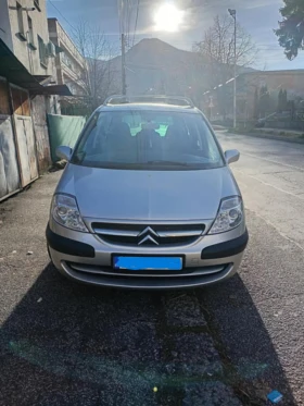  Citroen C8