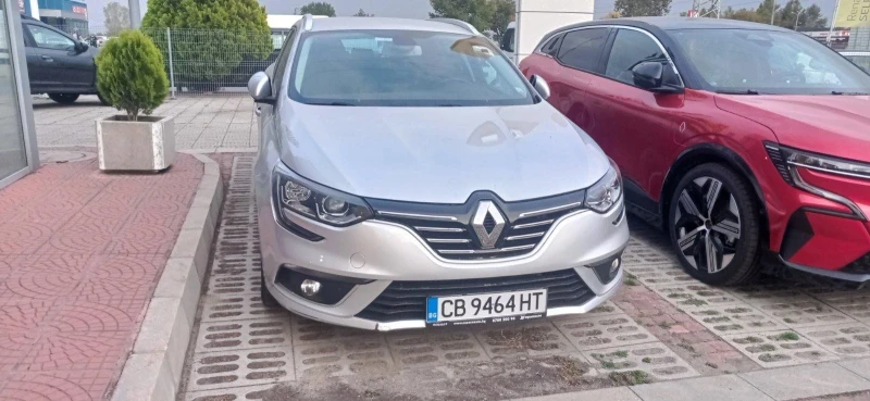 Renault Megane, снимка 1 - Автомобили и джипове - 47461515