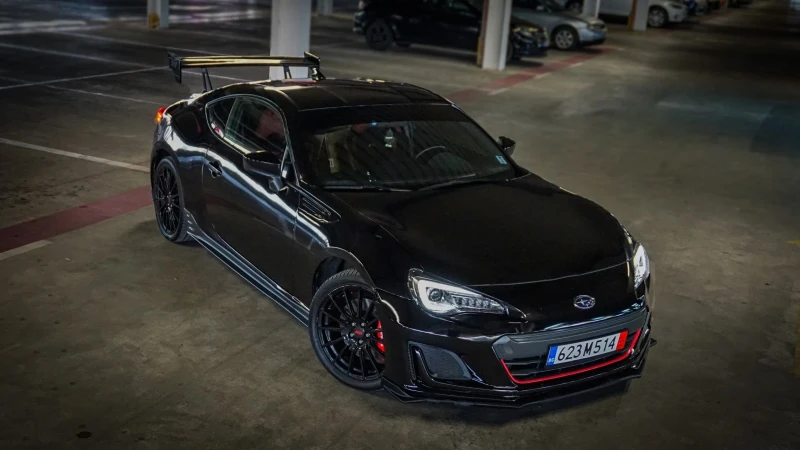 Subaru BRZ TS серия от 500 произведени броя, снимка 1 - Автомобили и джипове - 47519973