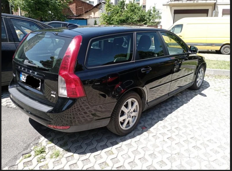 Volvo V50 Volvo V50 1. 6hdi 109кс Дизел 12. 2009г Фейс лифт , снимка 3 - Автомобили и джипове - 47558856