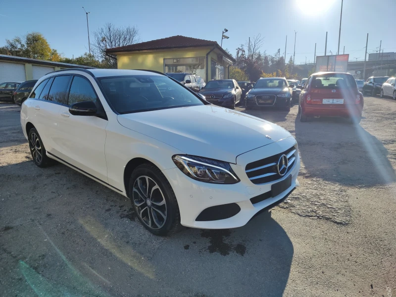 Mercedes-Benz C 220, снимка 8 - Автомобили и джипове - 47887812