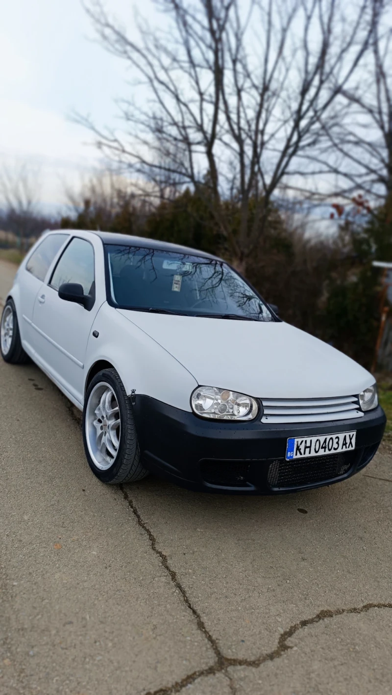 VW Golf GTi 1.8T, снимка 1 - Автомобили и джипове - 48937287