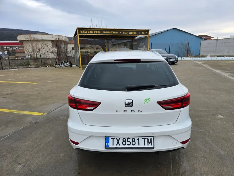 Seat Leon 1.5 Швейцария  Метан, снимка 2 - Автомобили и джипове - 52358362