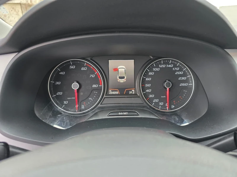 Seat Leon 1.5 Швейцария  Метан, снимка 6 - Автомобили и джипове - 52358362