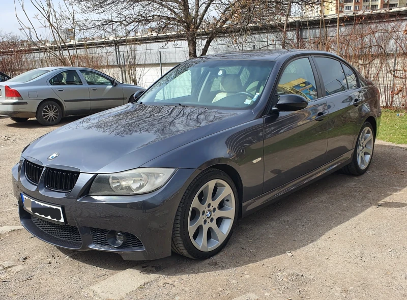 BMW 320 D M-SPORT , снимка 1 - Автомобили и джипове - 49465262