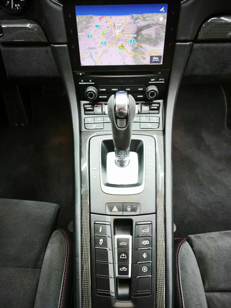 Porsche 911 Carrera GTS Cabrio, снимка 15 - Автомобили и джипове - 51006493