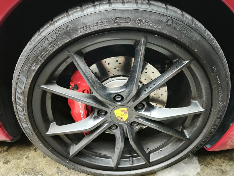 Porsche 911 Carrera GTS Cabrio, снимка 12 - Автомобили и джипове - 51006493