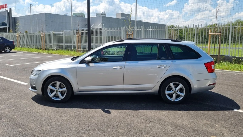 Skoda Octavia 2.0TDI 4x4 Facelift, снимка 7 - Автомобили и джипове - 51708028