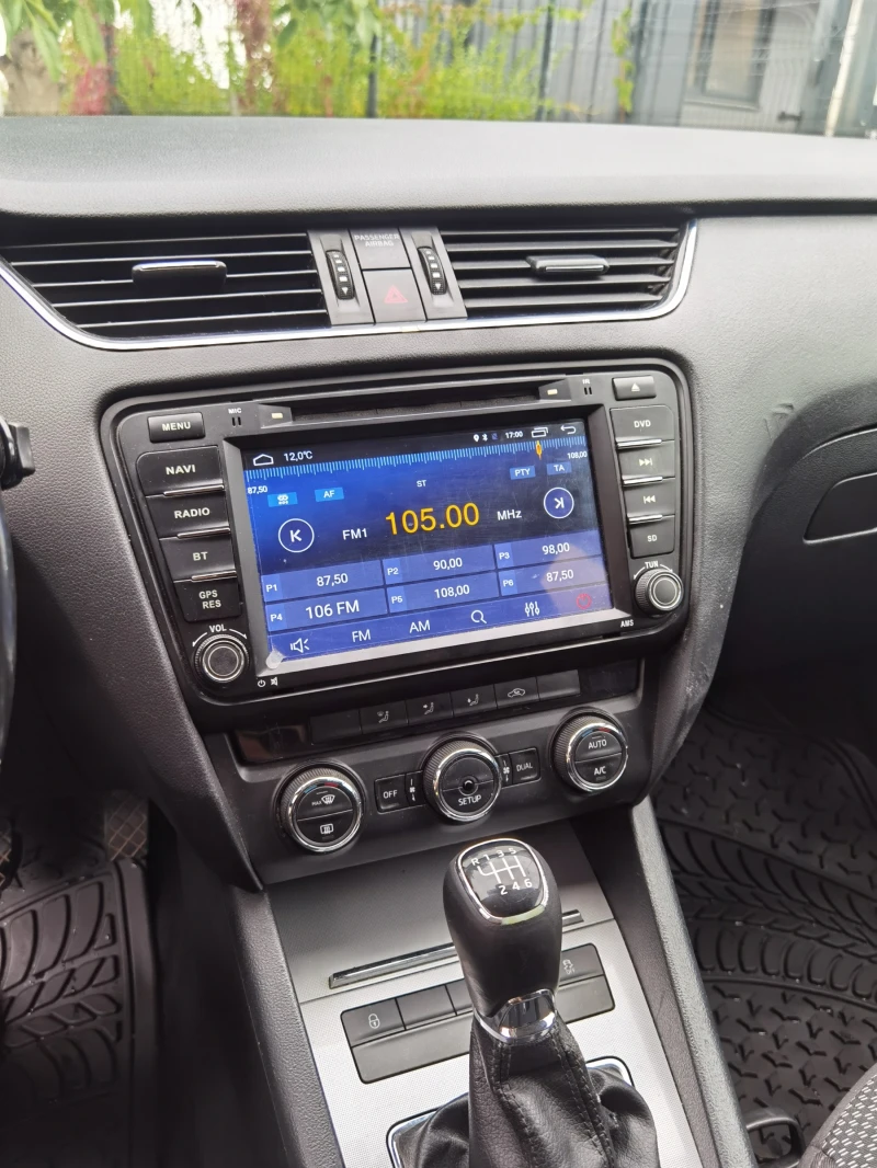 Skoda Octavia, снимка 9 - Автомобили и джипове - 52563750