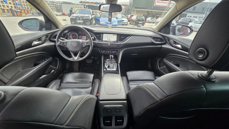 Opel Insignia 1.6 cdti Matrix, снимка 14 - Автомобили и джипове - 52643339