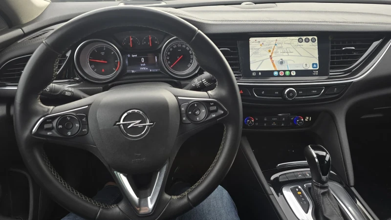 Opel Insignia 1.6 cdti Matrix, снимка 13 - Автомобили и джипове - 52643339