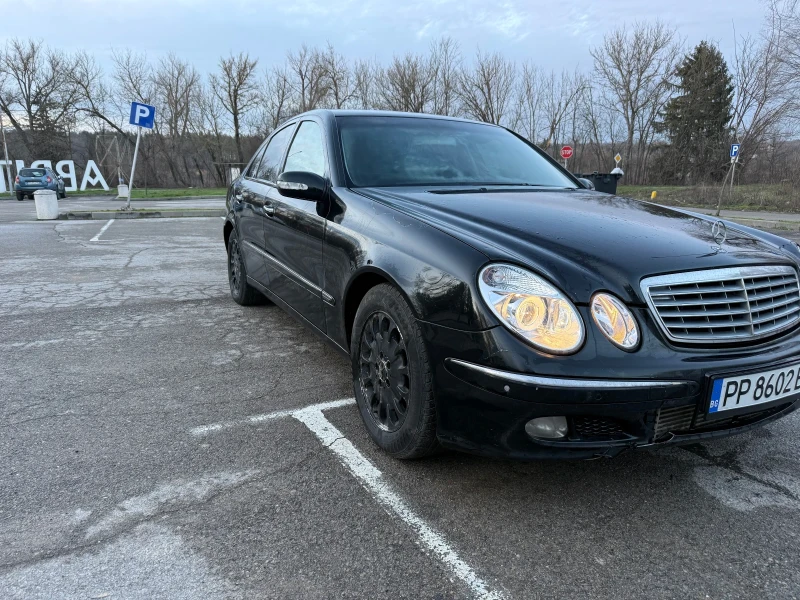 Mercedes-Benz E 270, снимка 5 - Автомобили и джипове - 53500162