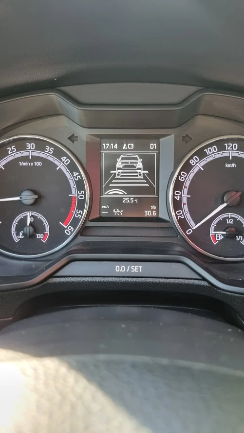 Skoda Octavia 2.0TDI 4x4 Facelift, снимка 13 - Автомобили и джипове - 51708028