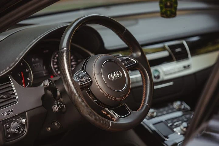 Audi A8 4.2 TDI, снимка 4 - Автомобили и джипове - 54669406