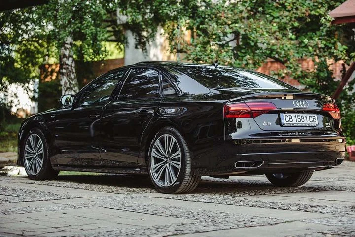Audi A8 4.2 TDI, снимка 2 - Автомобили и джипове - 54669406