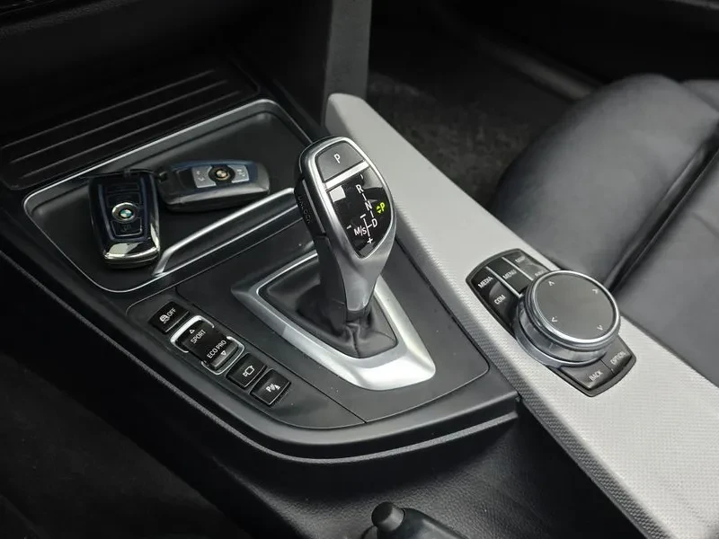 BMW 320 ///M PACK F30, снимка 8 - Автомобили и джипове - 55790044