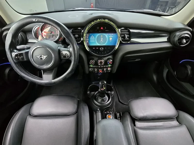 Mini Cooper Classic, снимка 7 - Автомобили и джипове - 55936349
